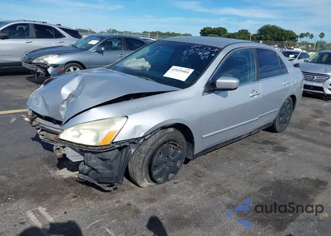 2003 Honda Accord 2.4 Lx from USA, damaged, VIN 1HGCM563X3A133106